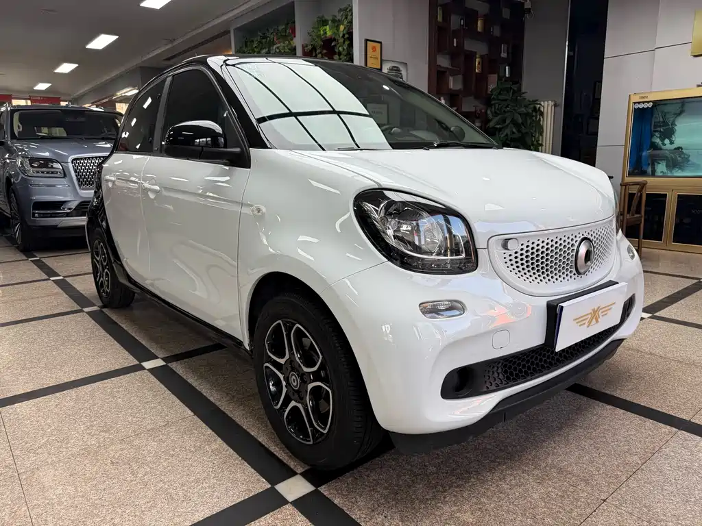smart Forfour 2019 — фото 3