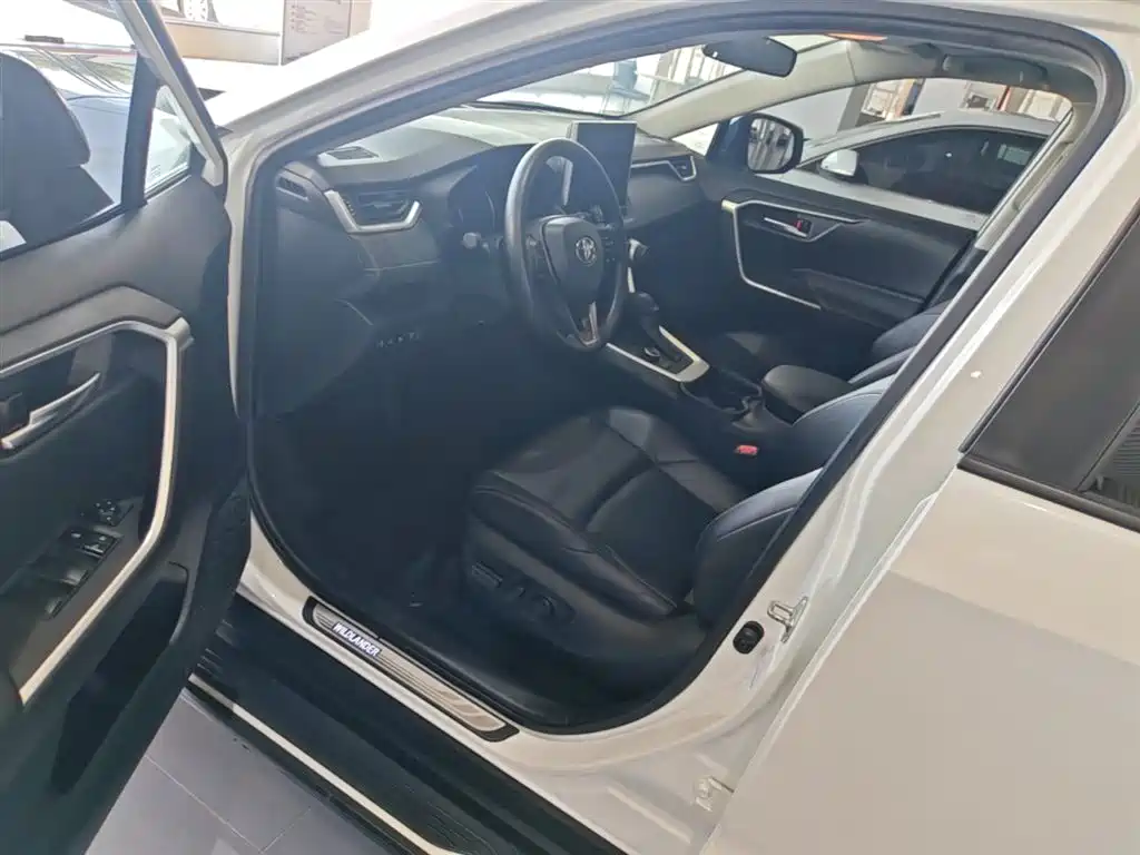 Toyota Wildlander 2020 — фото 23