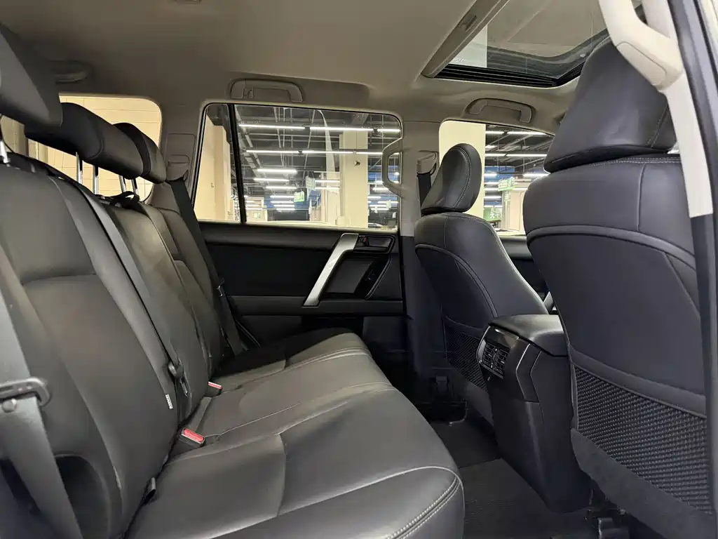 Toyota Prado 2014