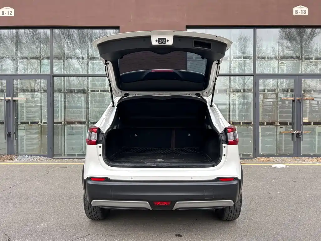 Nissan Qashqai 2023 — фото 16