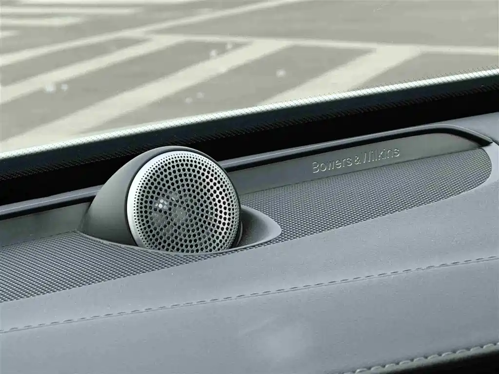 Volvo XC90 PHEV 2021 — фото 17