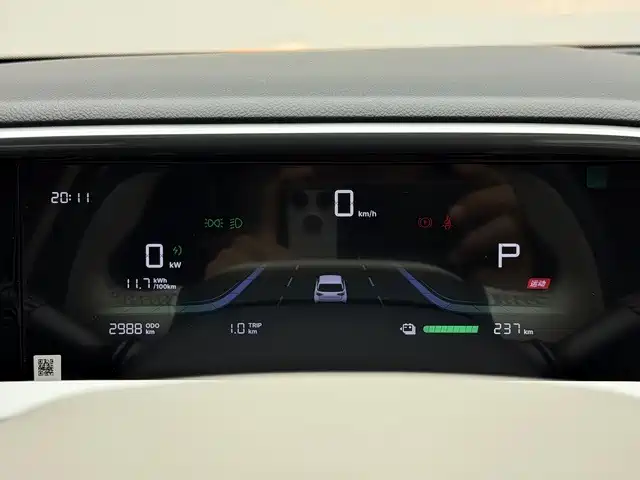 Geely Galaxy Starwish 2025 — фото 12