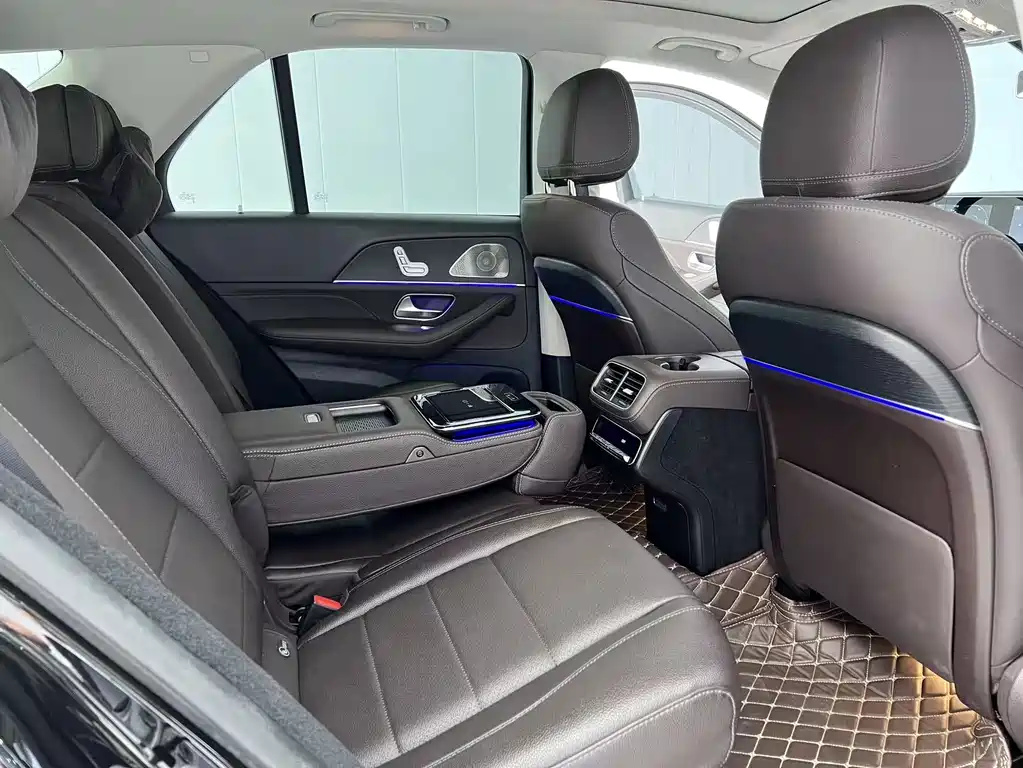 Mercedes-Benz GLE 2023 — фото 11