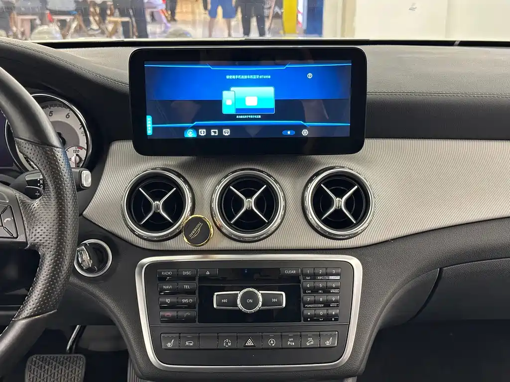 Mercedes-Benz GLA 2016 — фото 16