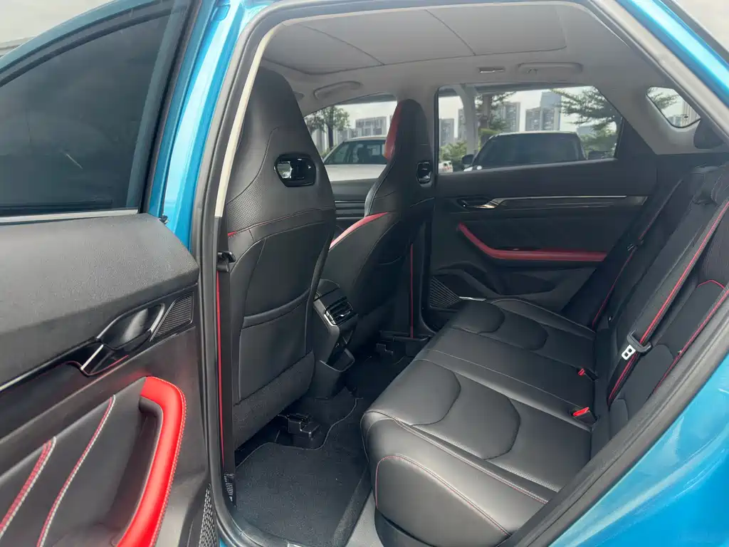 Geely Emgrand S 2022