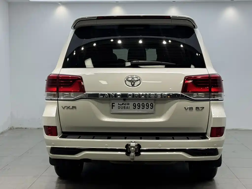 Toyota Land Cruiser 2019 — фото 16