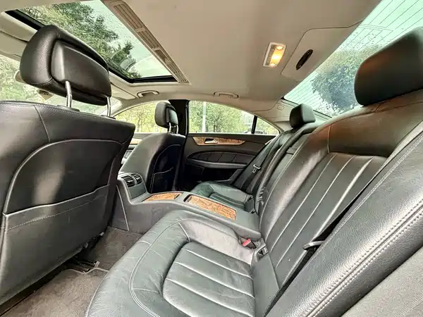 Mercedes-Benz CLS 2012