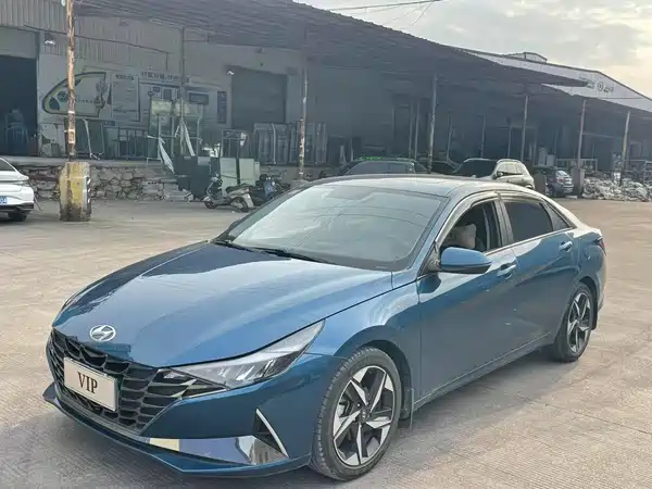 Hyundai Elantra 2021