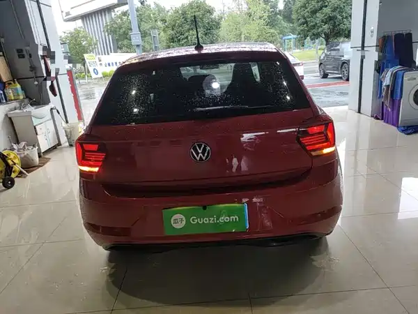 Volkswagen Polo 2021