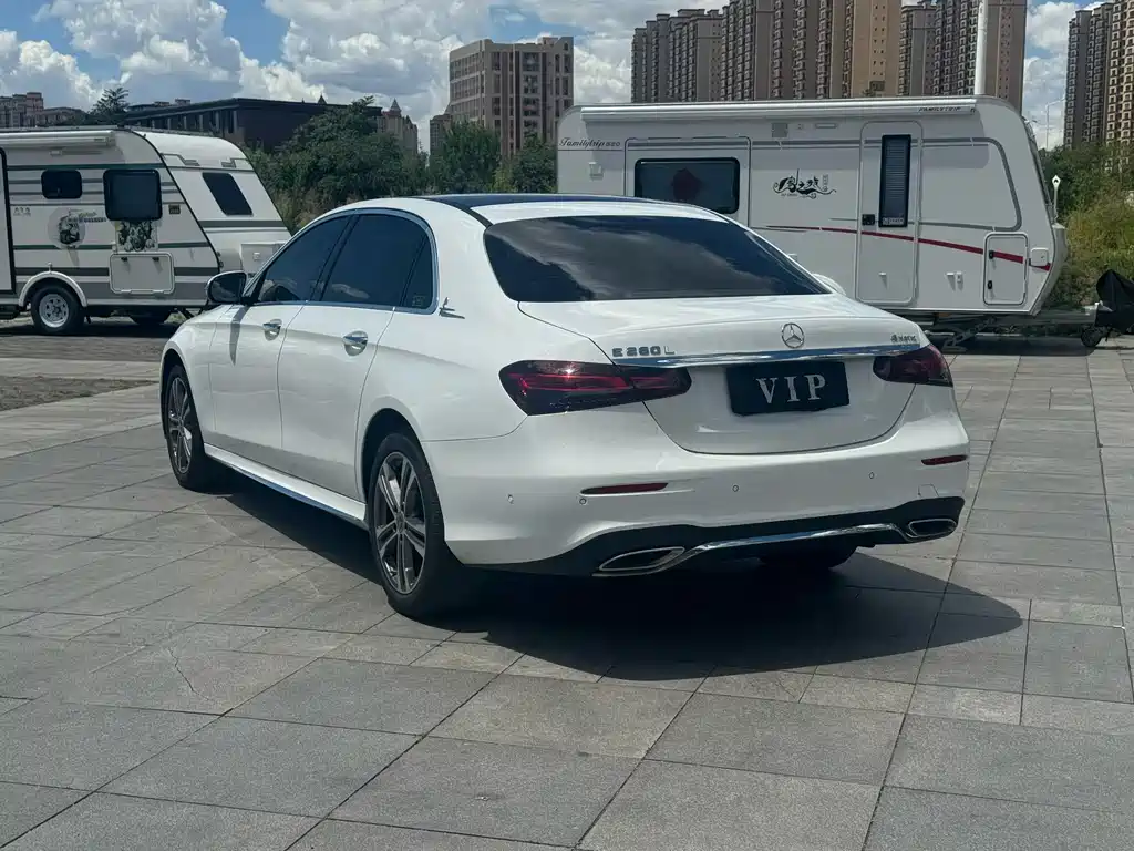 Mercedes-Benz E-Class 2021