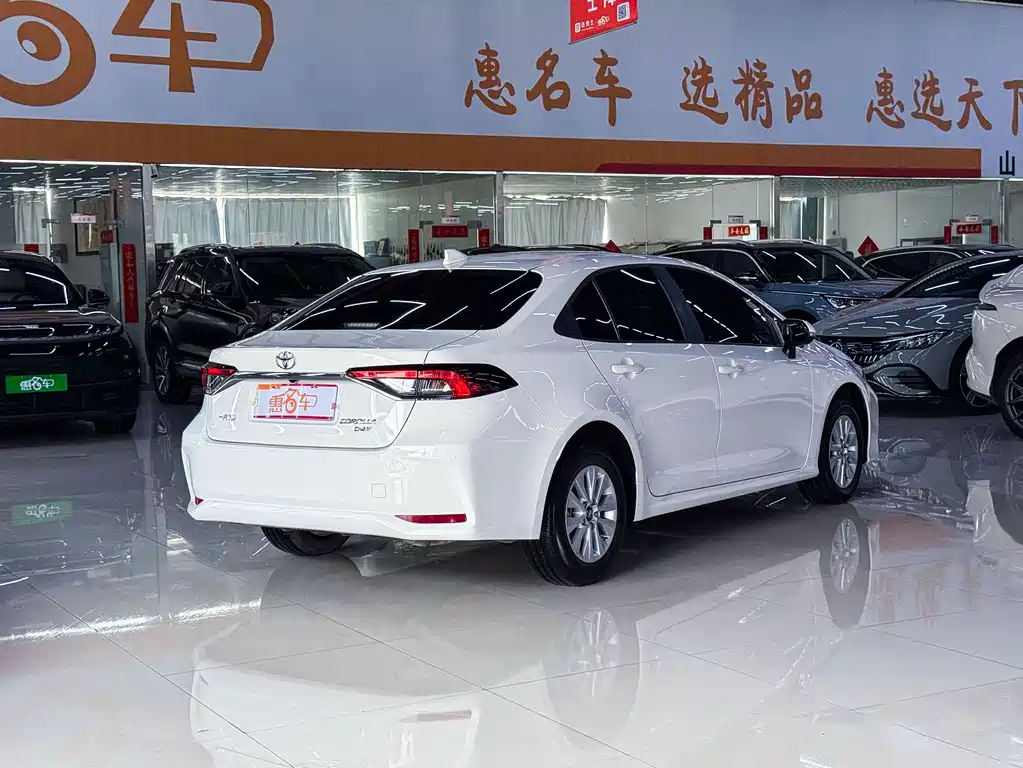 Toyota Corolla 2020 — фото 16