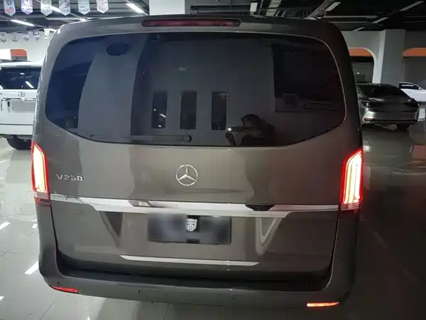 Mercedes-Benz V-Class 2018