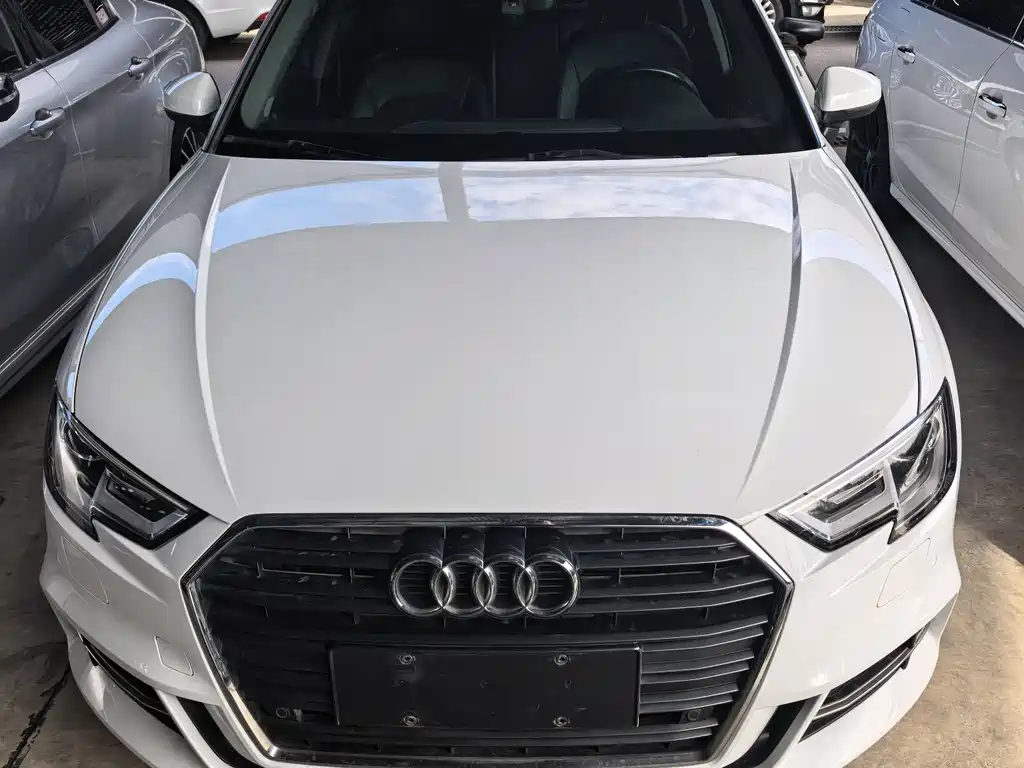 Audi A3 2018 — фото 1