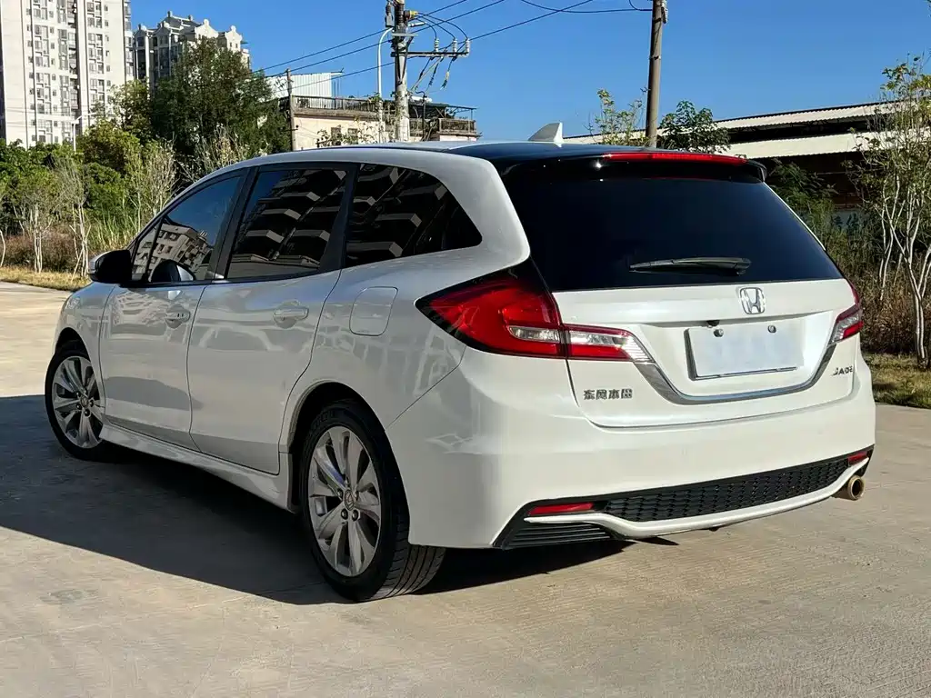 Honda Jade 2018 — фото 9