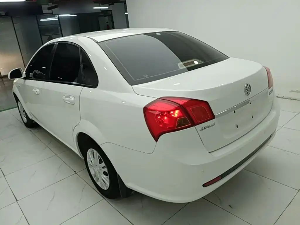 Buick Excelle 2015