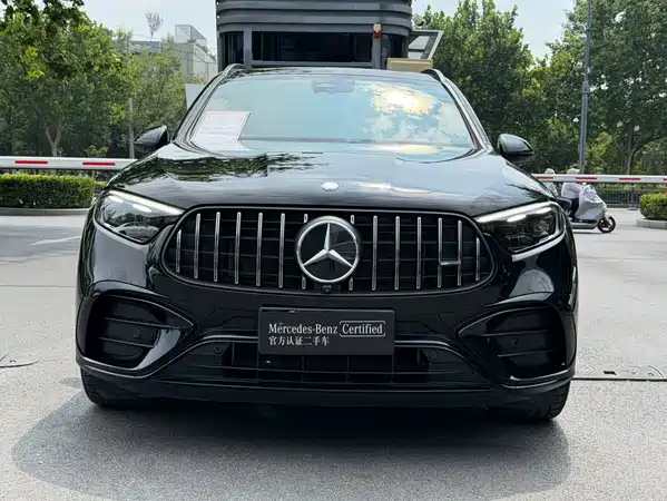 Mercedes-Benz GLC AMG 2025