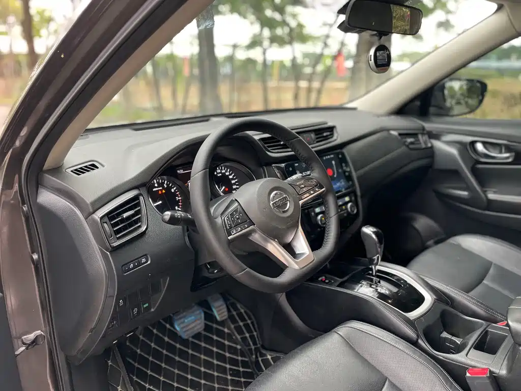 Nissan X-Trail 2019 — фото 11