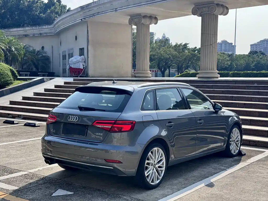Audi A3 2018 — фото 10