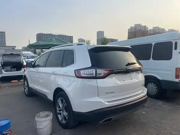 Ford Edge 2018