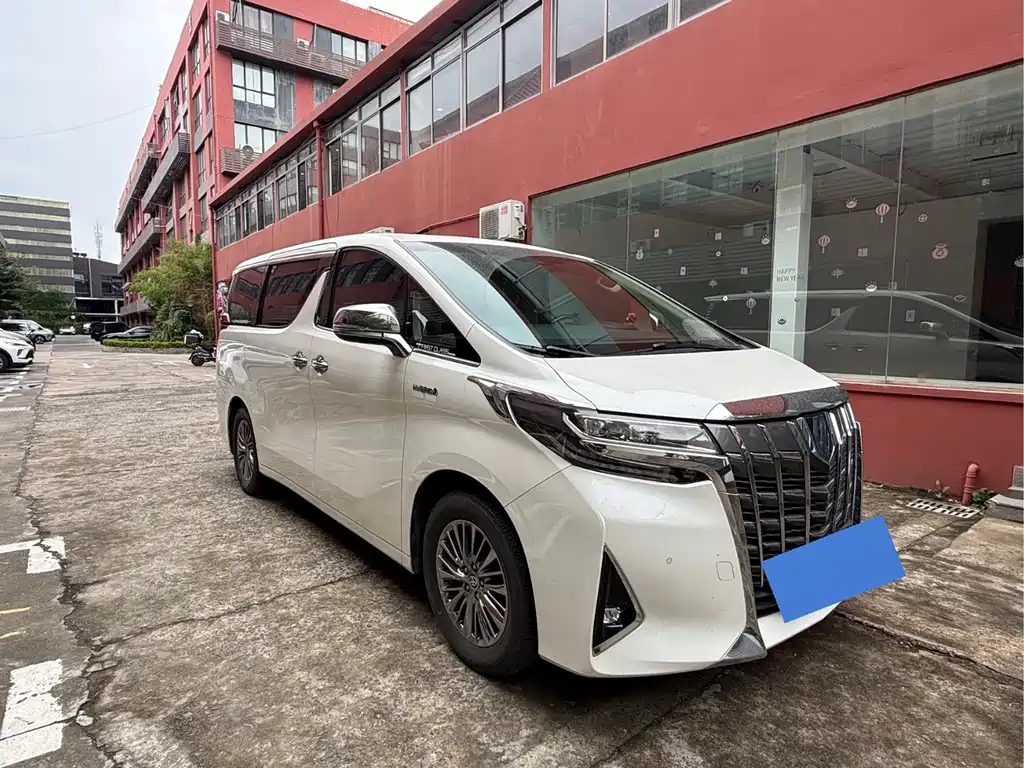 Toyota Alphard 2021 — фото 3