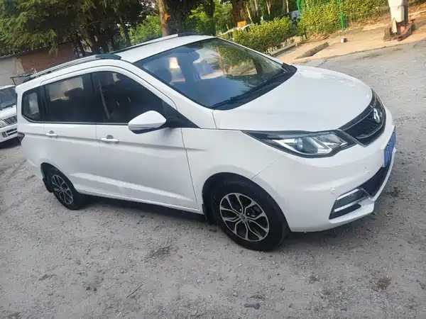 Changan Auchan A600 2017