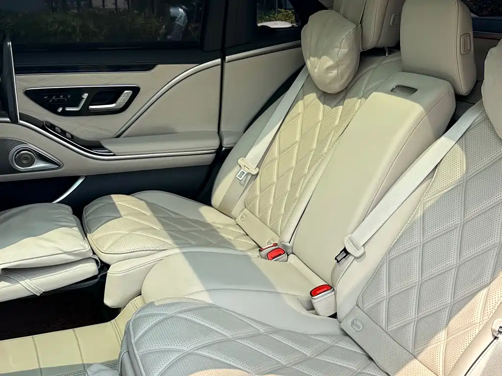 Mercedes-Benz Maybach S-Class 2021 — фото 8