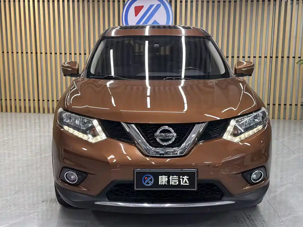 Nissan X-Trail 2015