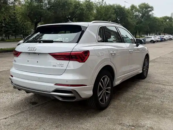 Audi Q3 2021