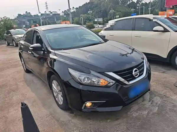 Nissan Teana 2018