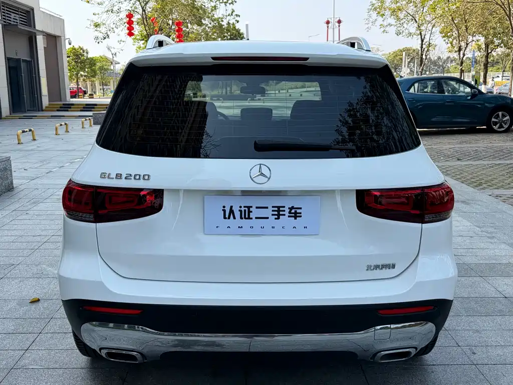 Mercedes-Benz GLB 2023 — фото 11