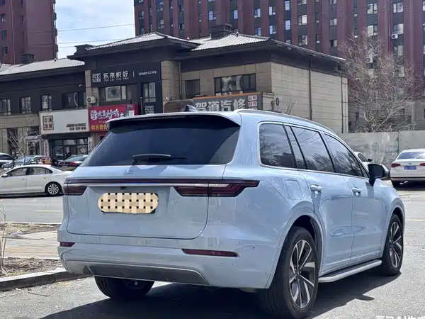 Li Auto ONE 2021