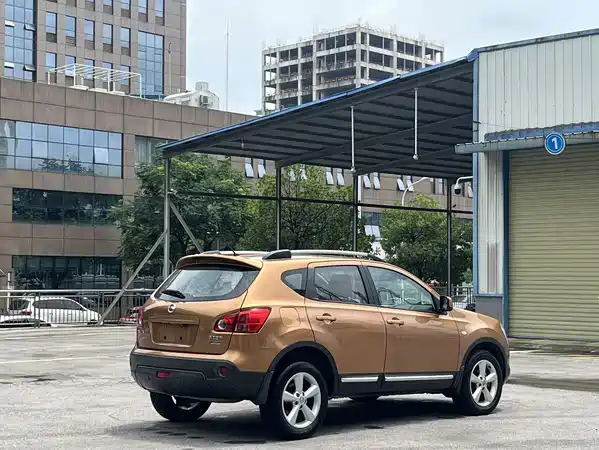 Nissan Qashqai 2015