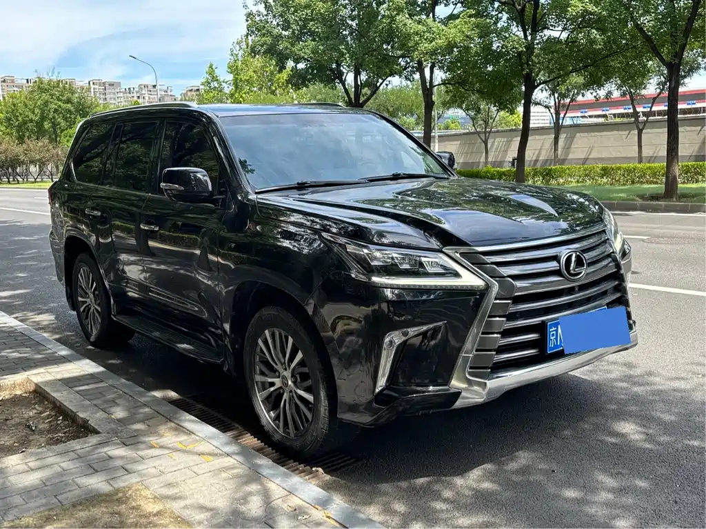 Lexus LX 2019 — фото 3