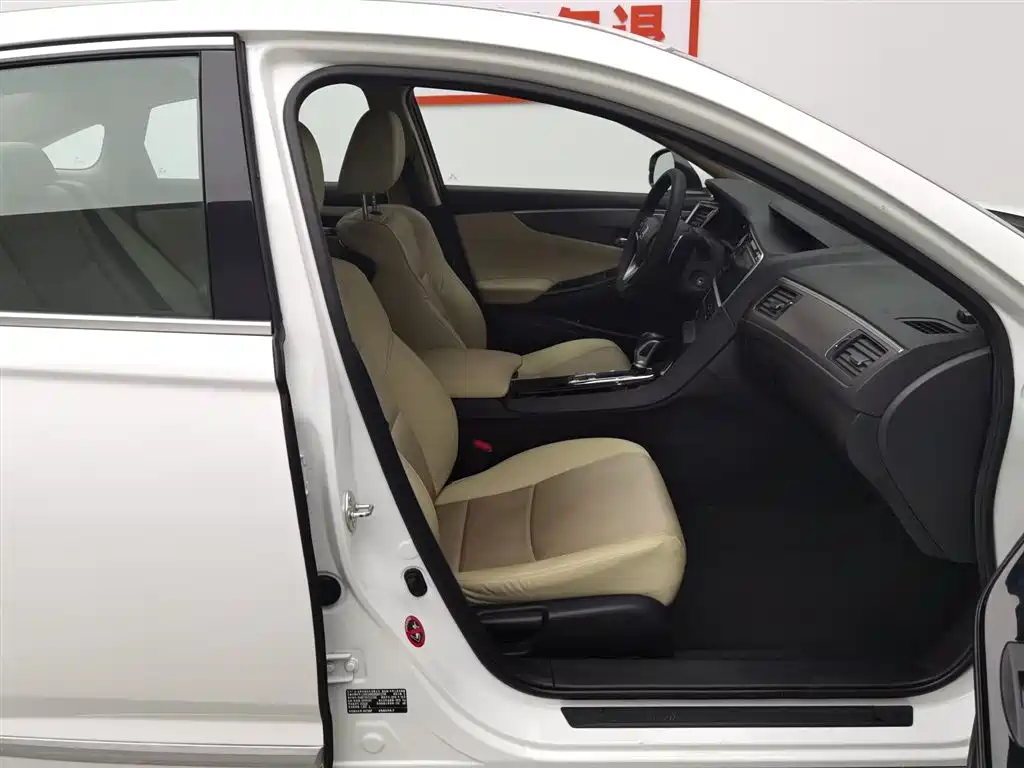Honda Spirior 2017 — фото 23