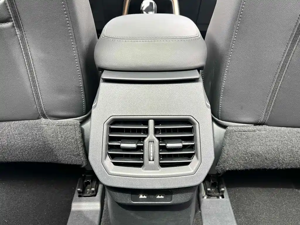 Haval H6 2021 — фото 15