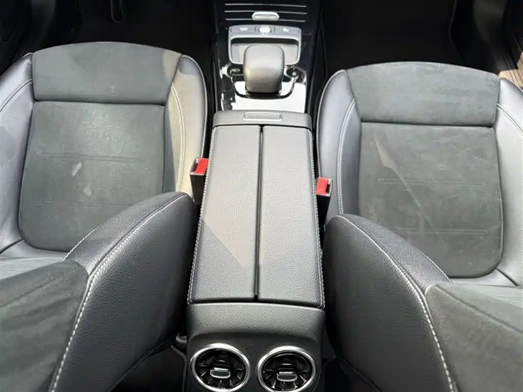 Mercedes-Benz A-Class 2020 — фото 6