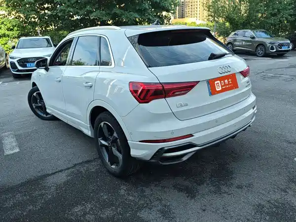 Audi Q3 2022
