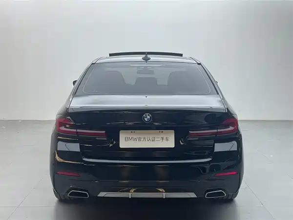 BMW 5 Series 2023