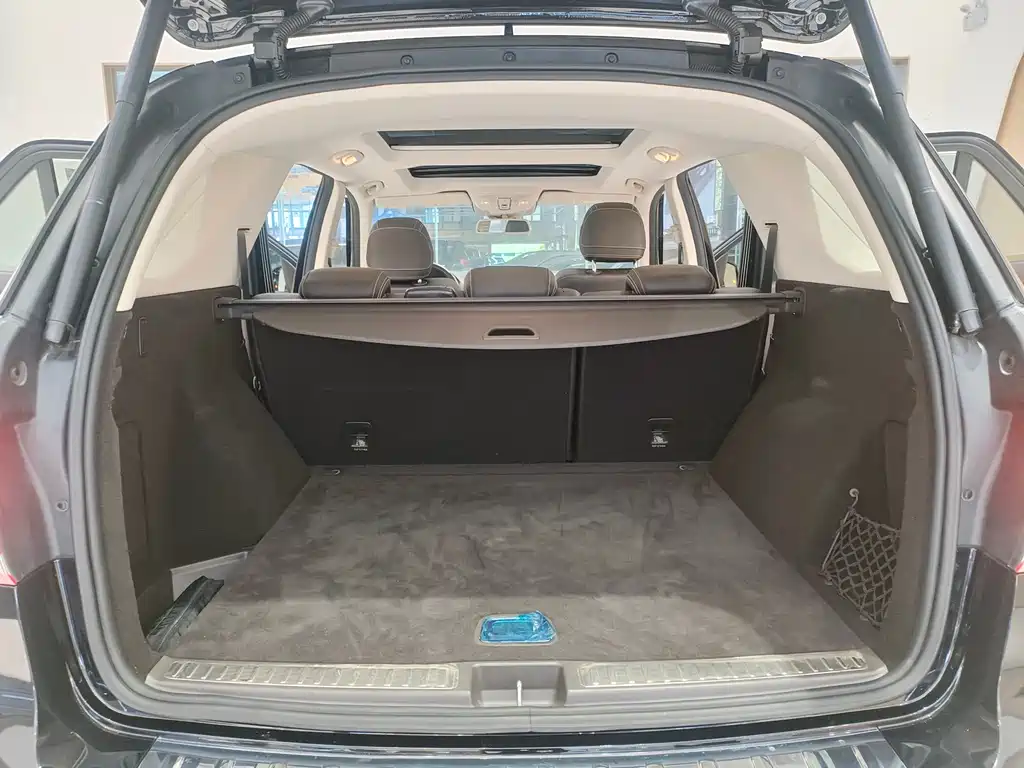 Mercedes-Benz GLE 2017 — фото 13
