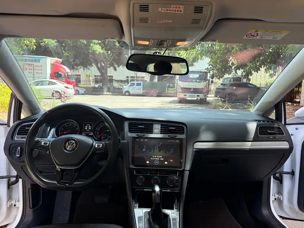 Volkswagen Golf 2018