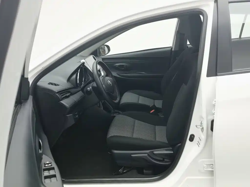 Toyota Vios FS 2020 — фото 10