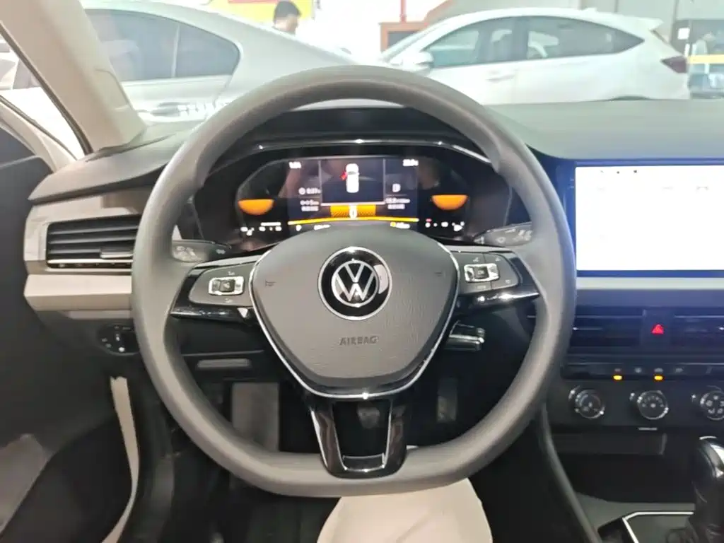 Volkswagen Lavida 2022