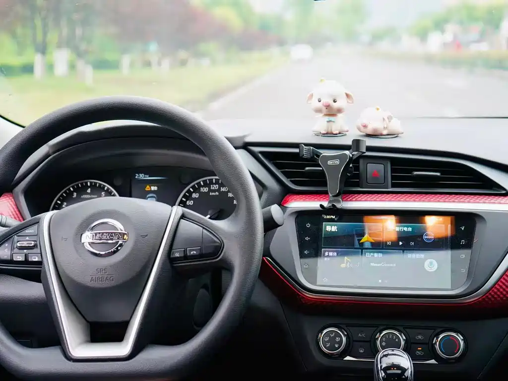 Nissan Bluebird 2020 — фото 15