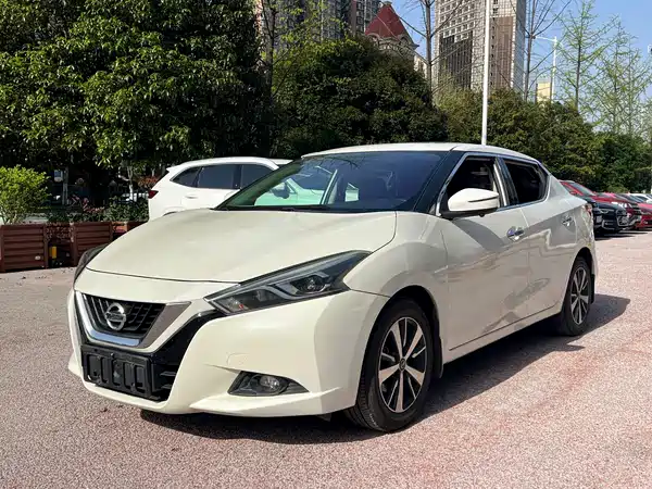 Nissan Bluebird 2019