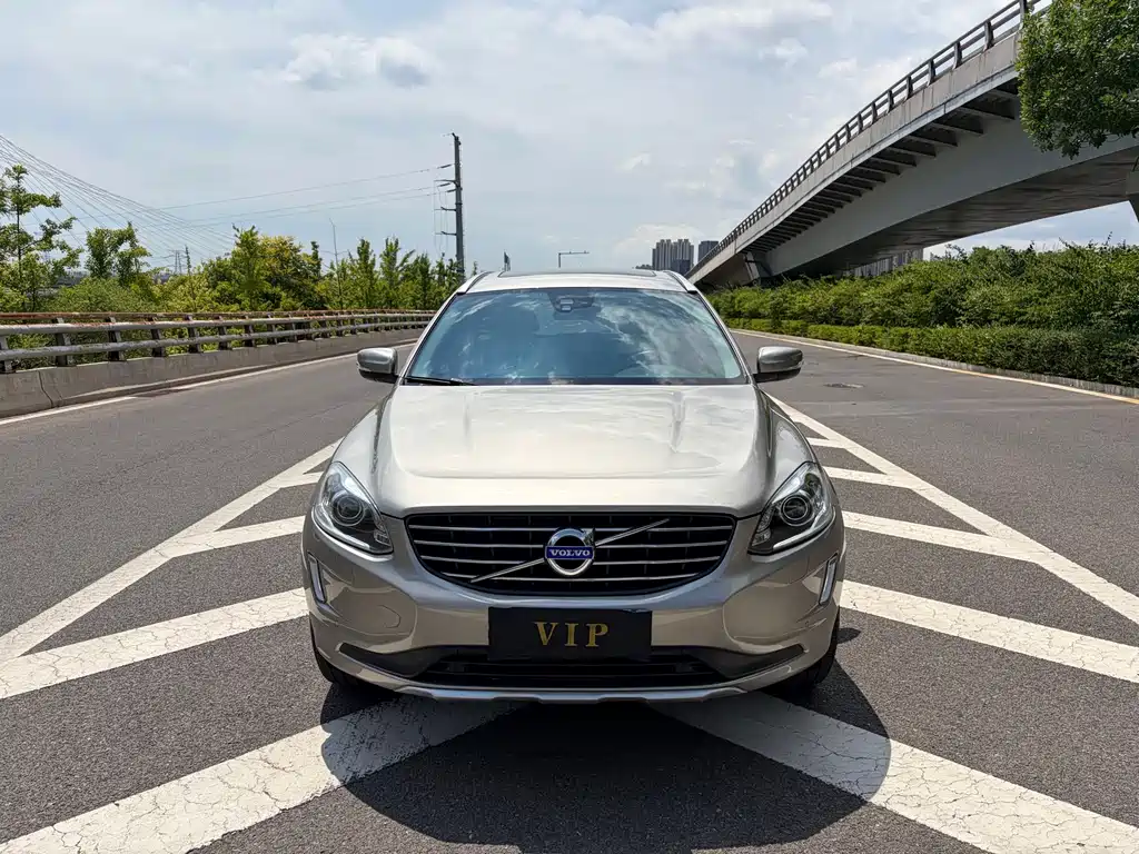 Volvo XC60 2014 — фото 2