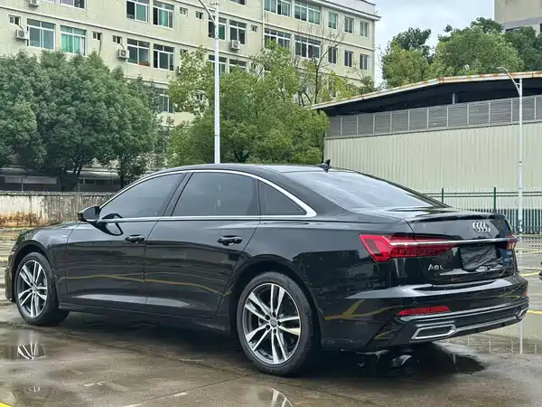 Audi A6L 2021