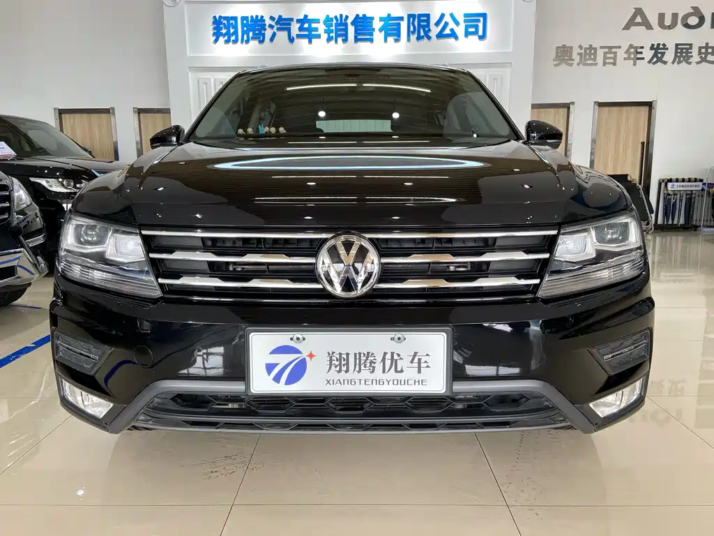 Volkswagen Tiguan L 2019 — фото 2