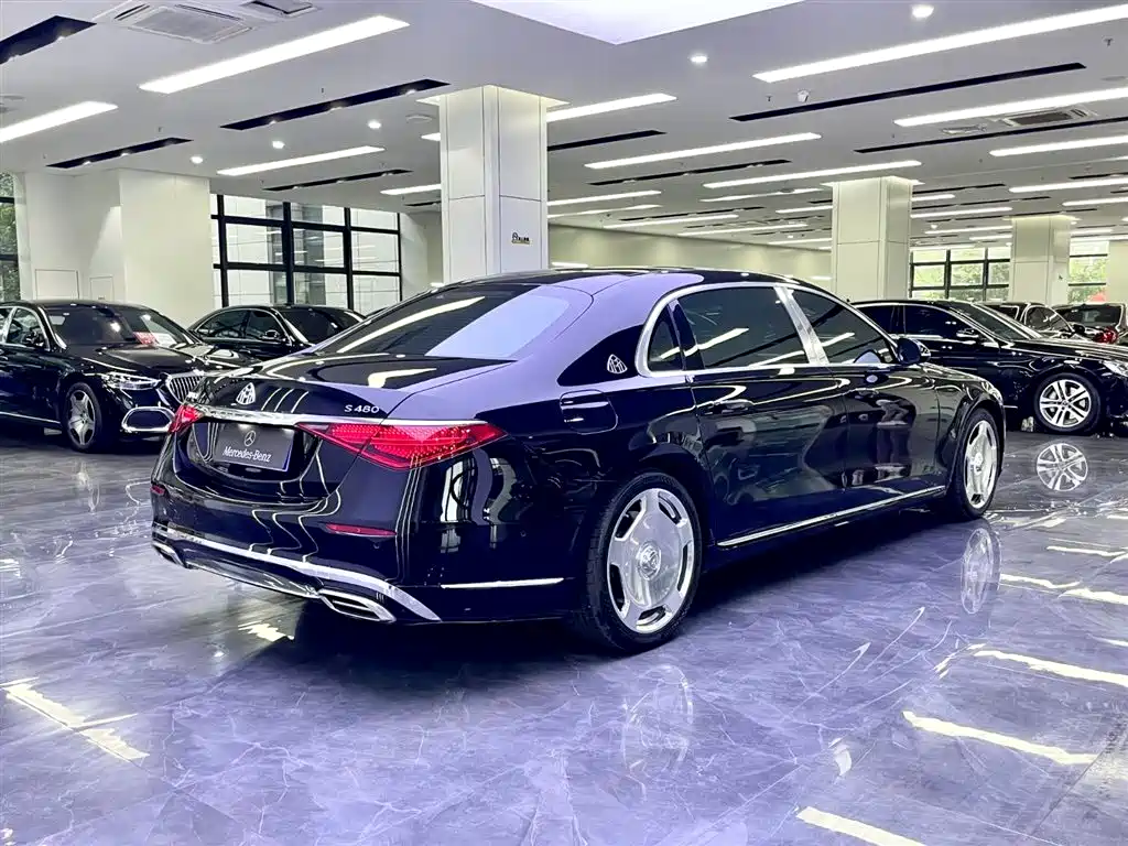 Mercedes-Benz Maybach S-Class 2022 — фото 8