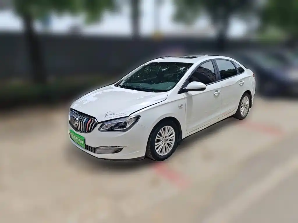 Buick Excelle 2016 — фото 1