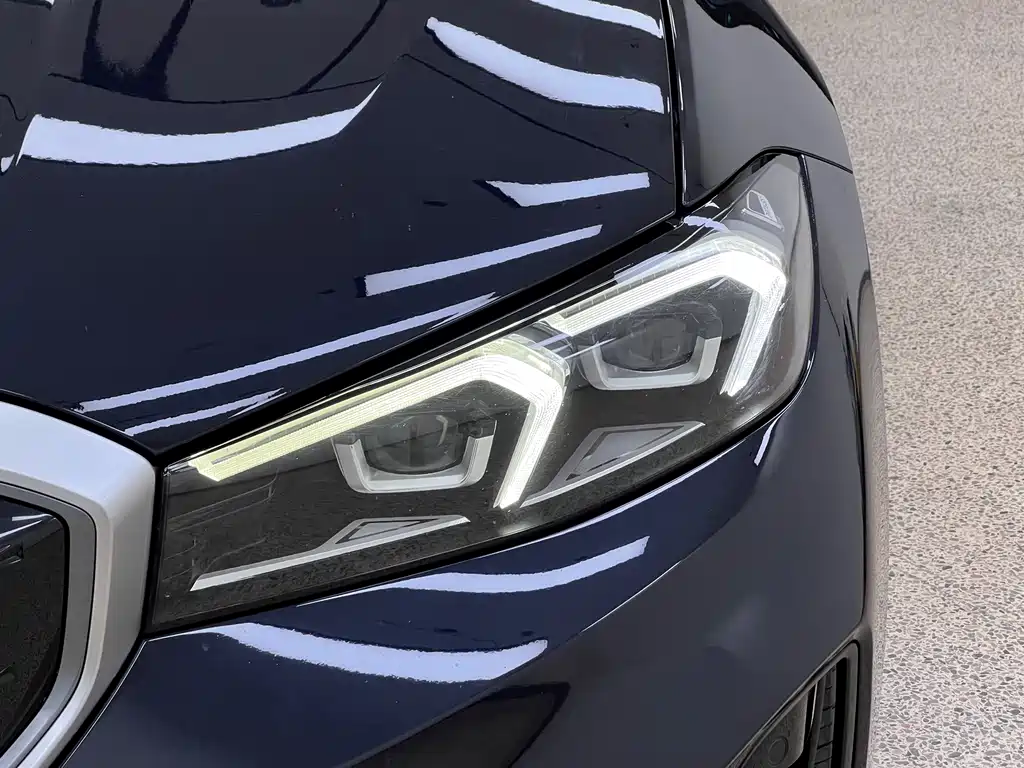 BMW i3 2023 — фото 8